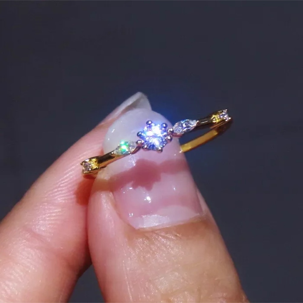 14K gold over Marquise diamond engagement ring - Picture 1 of 8